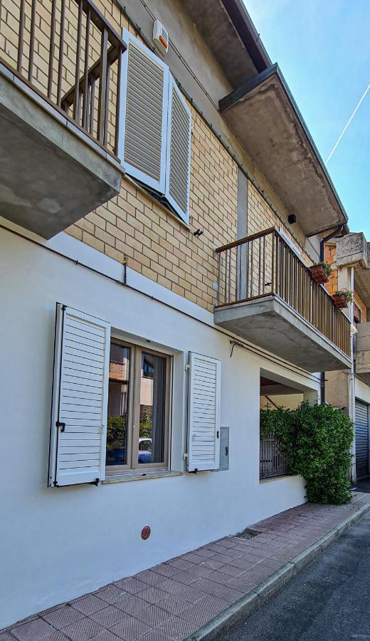 Vacanze A Colori Porto Recanati Exterior photo